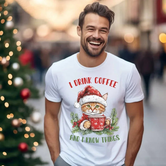 I drink coffee and I know things | Świąteczna koszulka męska BN39 - StoryCups.pl