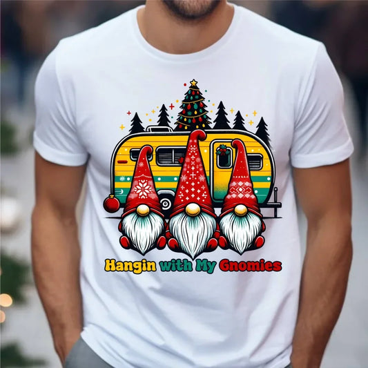 Święta z gnomami | Świąteczna koszulka męska BN41 - StoryCups.pl