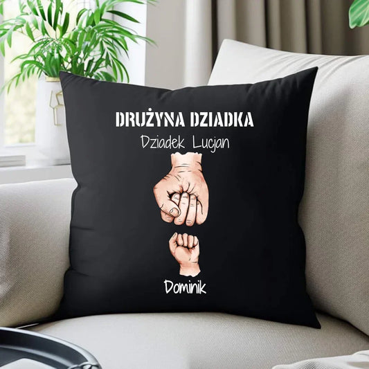 Drużyna Dziadka | Personalizowana poduszka dekoracyjna dla dziadka D07 - StoryCups.pl