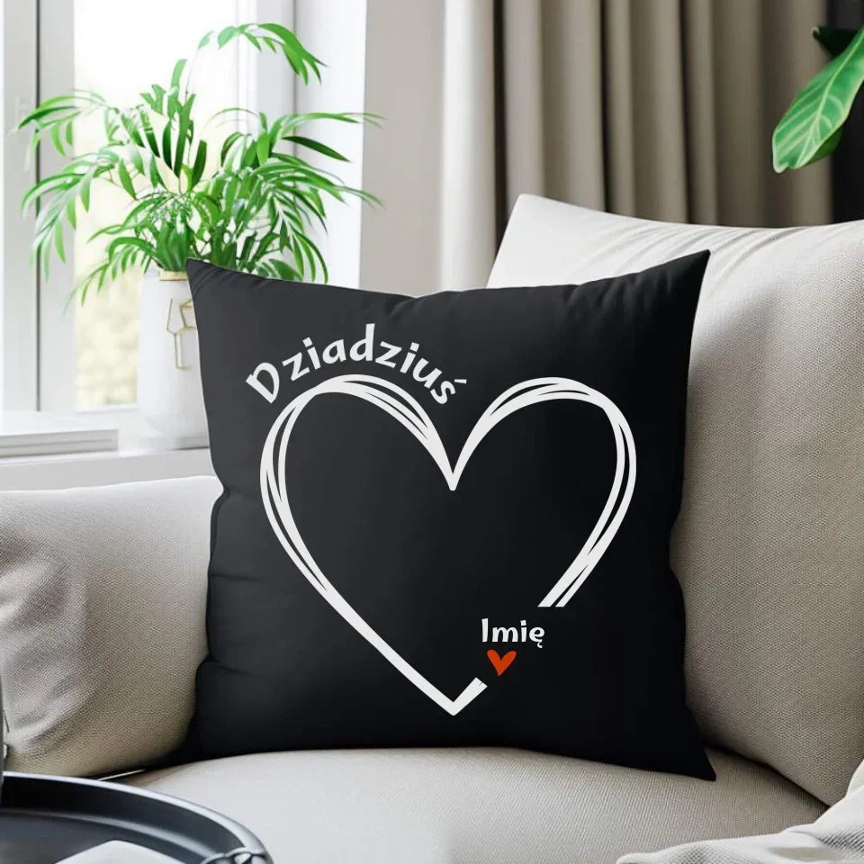 Dziadziuś z sercem imiona | Personalizowana poduszka dekoracyjna dla dziadka D26 - StoryCups.pl