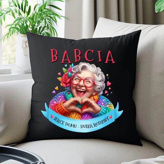 Babcia serce domu | Poduszka dekoracyjna dla babci B25 - StoryCups.pl