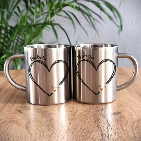 Serce z imionami wnuków | Personalizowany kubek metalowy dla babci B26 - StoryCups.pl