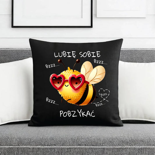 Lubię sobie pobzykać | Poduszka dekoracyjna W51 - StoryCups.pl