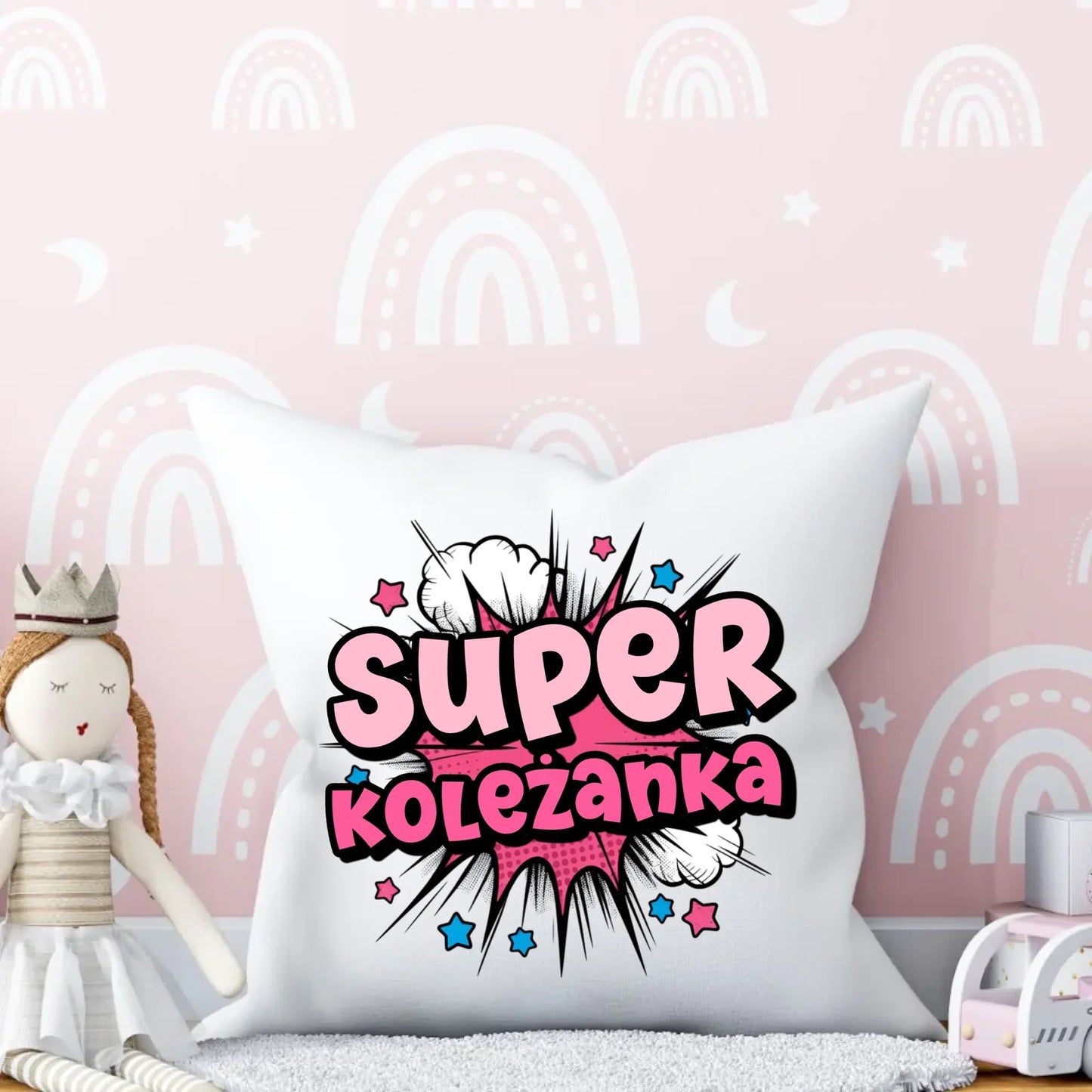 Super koleżanka | Poduszka z imieniem dla dziecka DD19 - StoryCups.pl