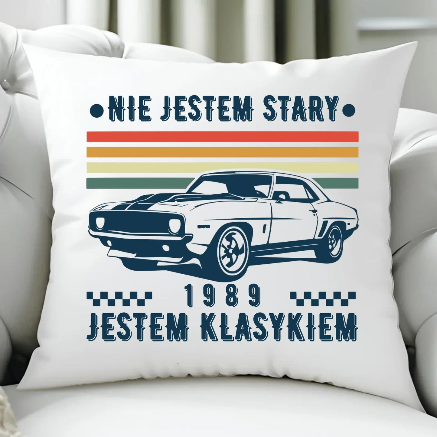 Nie jestem stary, jestem klasykiem | Personalizowana poduszka na urodziny U22 - StoryCups.pl