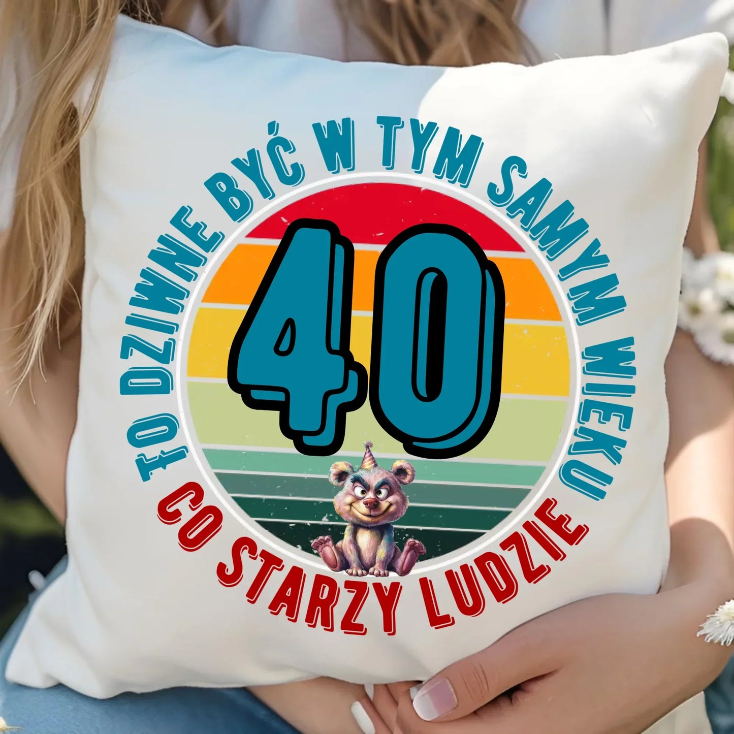 To dziwne (wiek) | Personalizowana poduszka prezent na urodziny U08 - StoryCups.pl