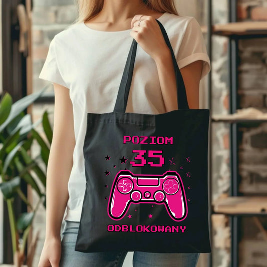 Poziom odblokowany (wiek) | Torba prezent na urodziny dla gracza U23 - StoryCups.pl