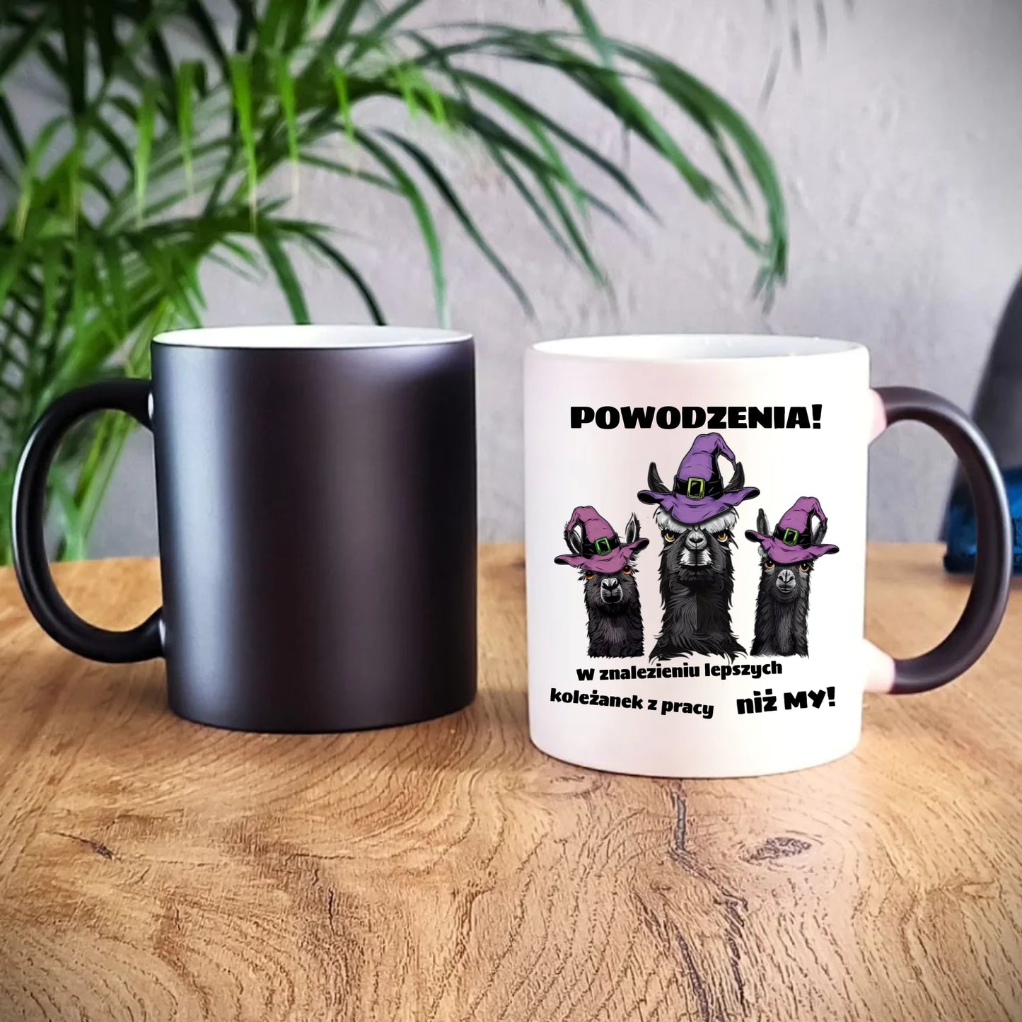 Magiczny kubek z ukrytym nadrukiem na pożegnanie odejście z pracy AWANS