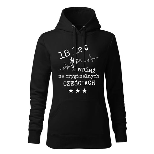 Wciąż na oryginalnych częściach | Bluza damska z kapturem na urodziny dla rowerzystki U28 - StoryCups.pl