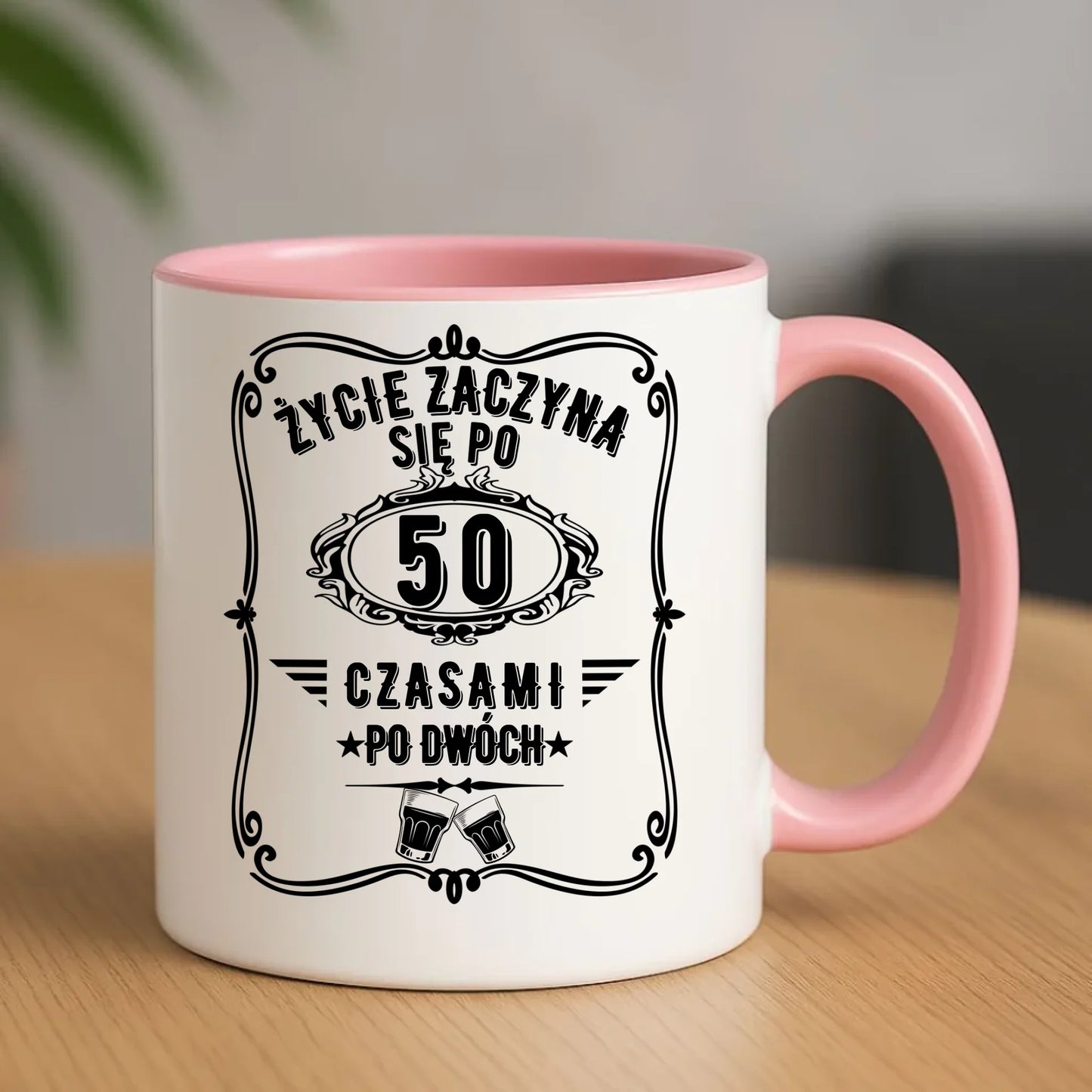 Urodzinowy różowy kubek z nadrukiem prezent na URODZINY