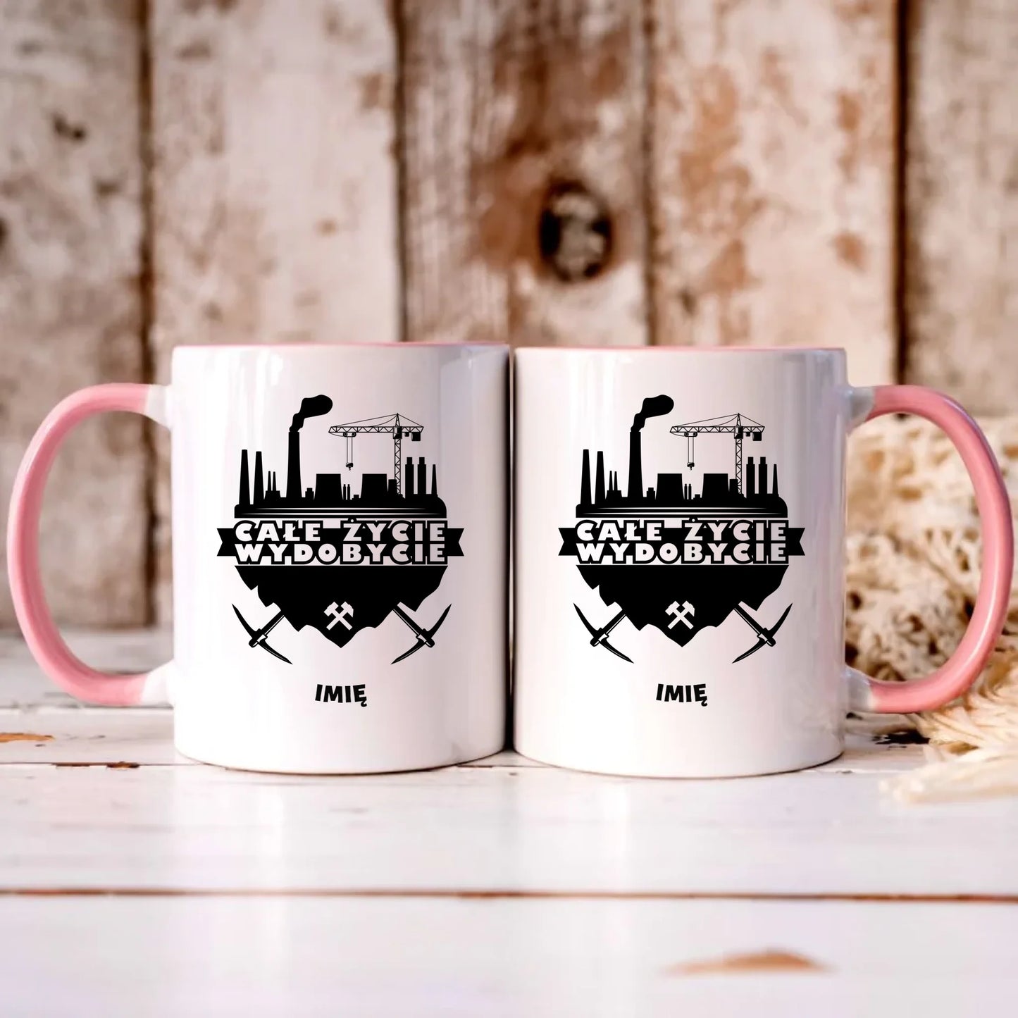 Personalizowany różowy kubek z nadrukiem na prezent