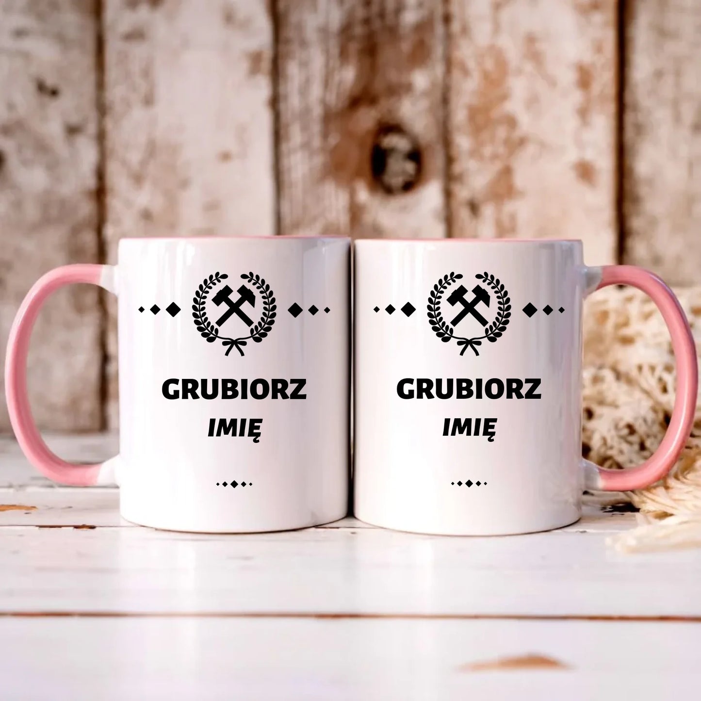 Personalizowany różowy kubek z nadrukiem na prezent