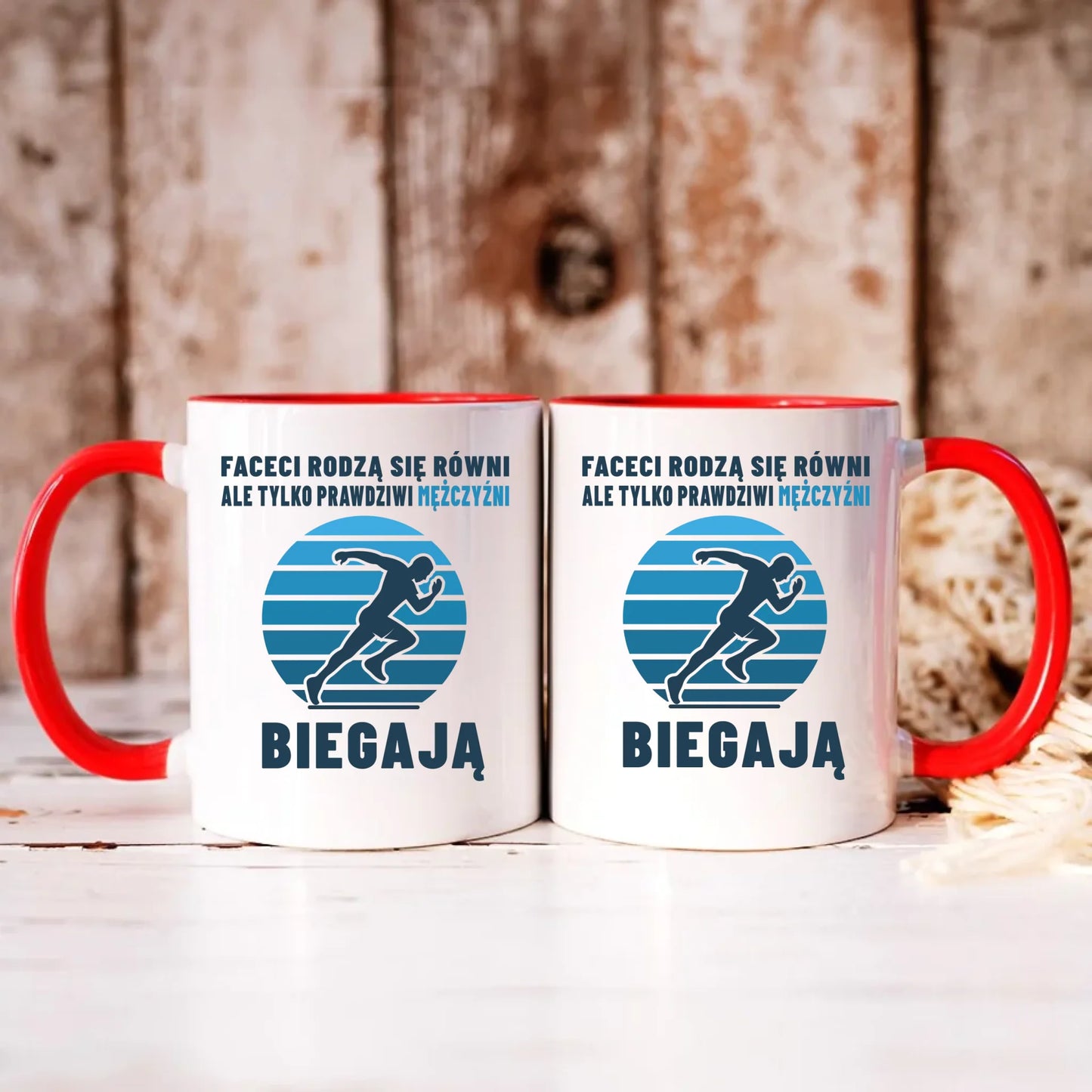 Personalizowany czerwony kubek z nadrukiem na prezent