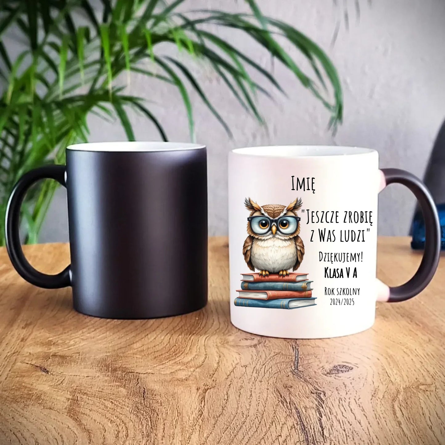 Jeszcze zrobię z Was ludzi | Kubek magiczny dla nauczyciela na prezent N01 - StoryCups.pl