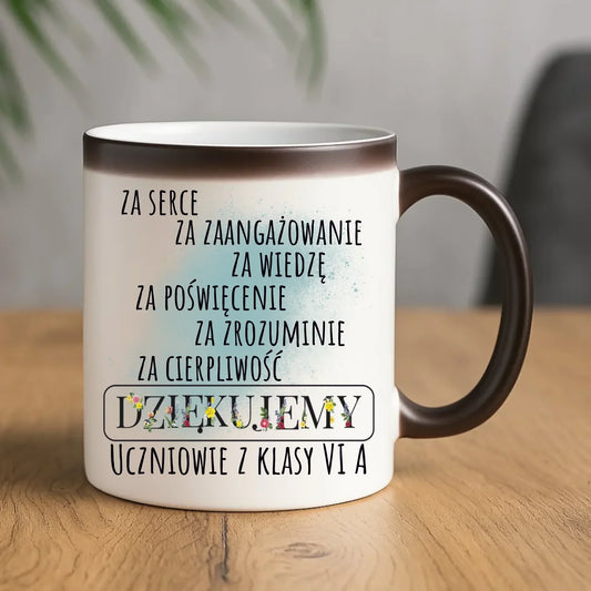 Podziękowanie dla nauczyciela od klasy na prezent | Kubek magiczny N06 - StoryCups.pl