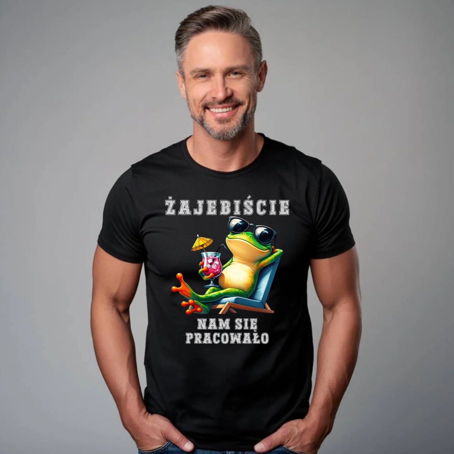 Męska koszulka z nadrukiem – personalizowany prezent na odejście z pracy