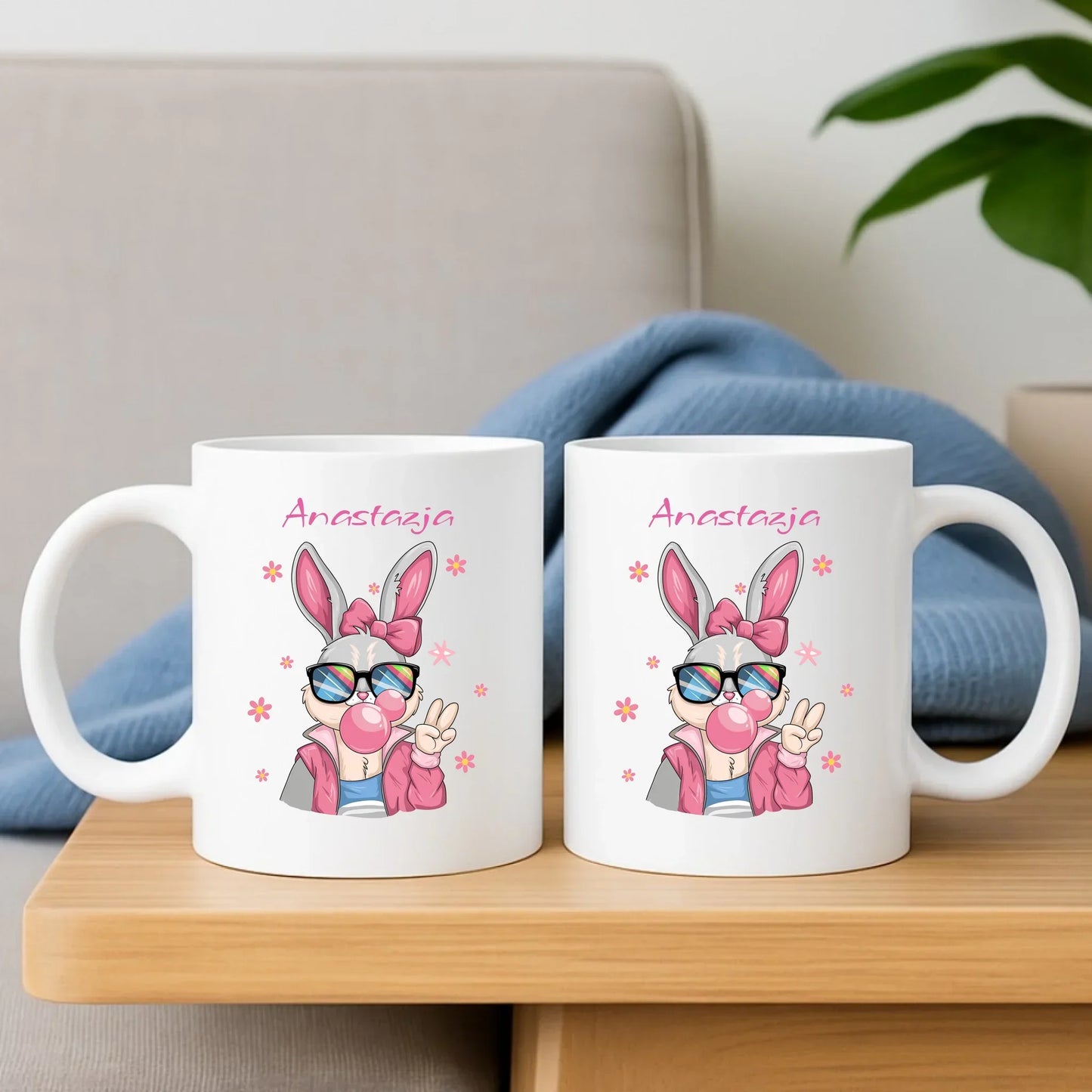 Różowy króliczek | Zestaw poduszka i kubek Wielkanocny WN35 - StoryCups.pl