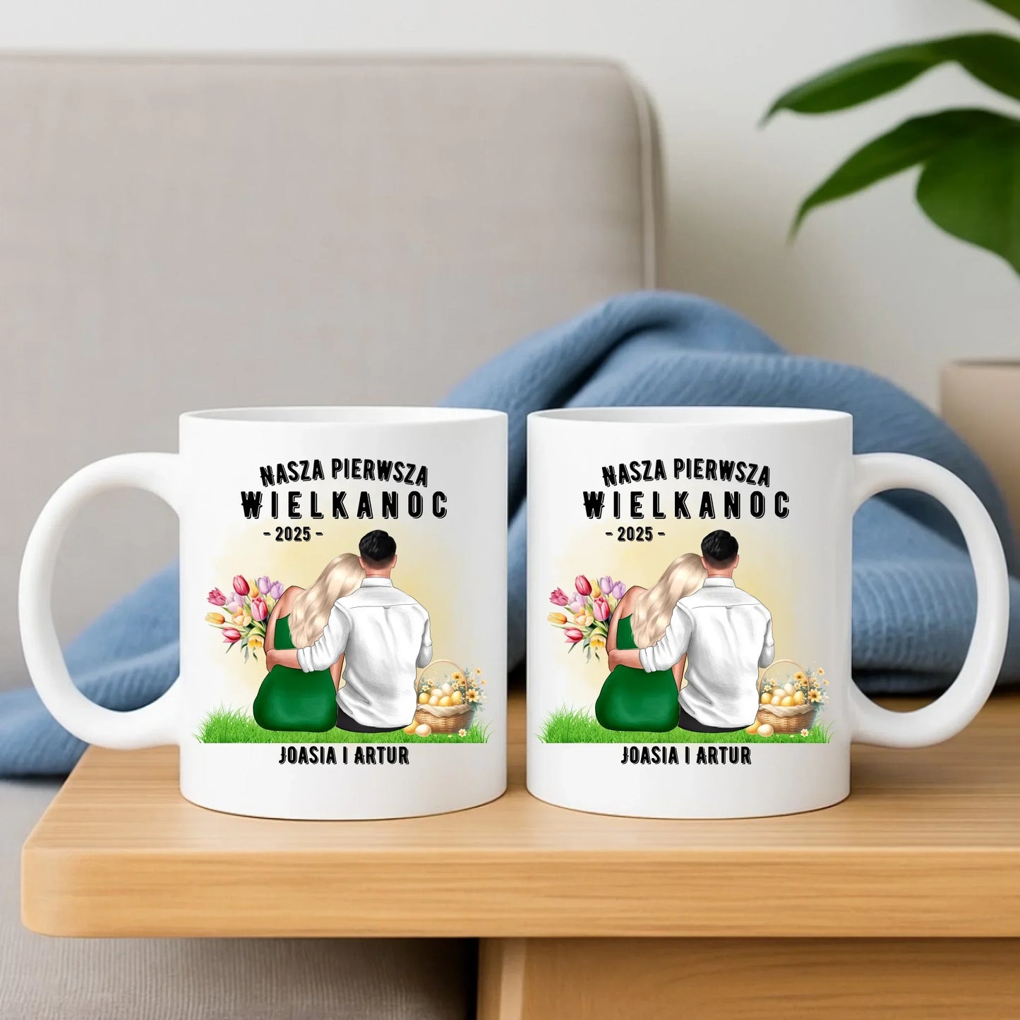 Nasza pierwsza Wielkanoc | Zestaw poduszka i kubek Wielkanocny dla par WN16 - StoryCups.pl