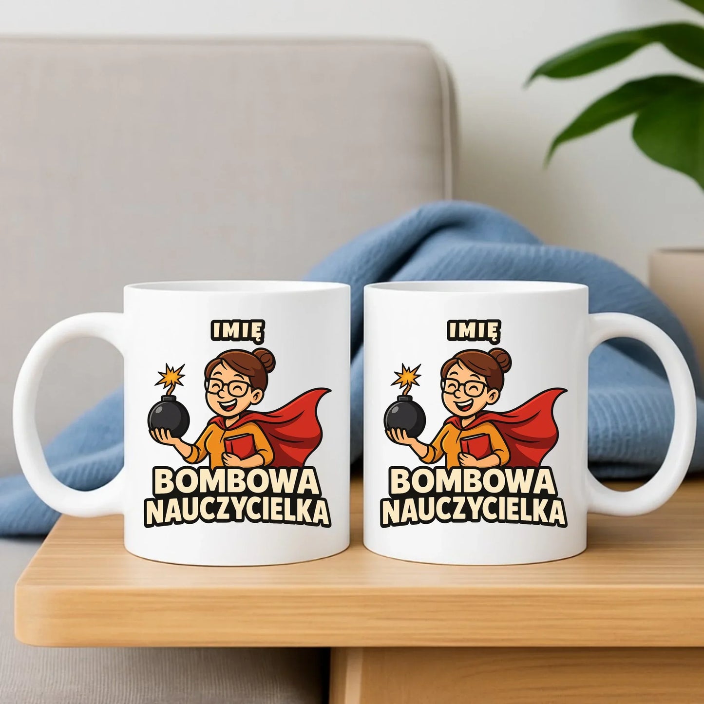 Bombowa nauczycielka | Zestaw poduszka i kubek z imieniem na prezent N25 - StoryCups.pl