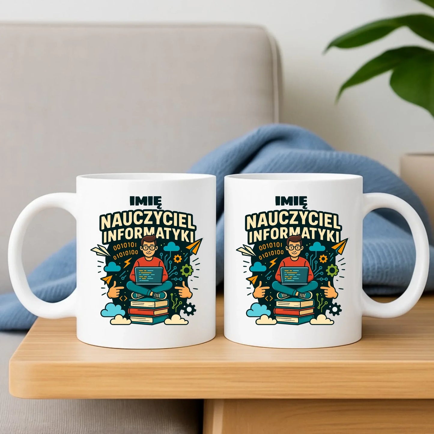 Nauczyciel informatyki | Zestaw poduszka i kubek z imieniem na prezent N33 - StoryCups.pl