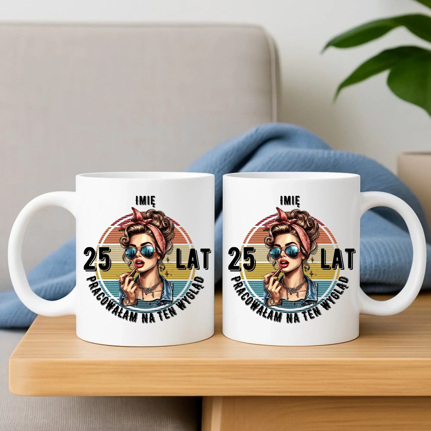 Pracowałam na ten wygląd personalizacja | Zestaw poduszka i kubek na urodziny dla niej U15 - StoryCups.pl