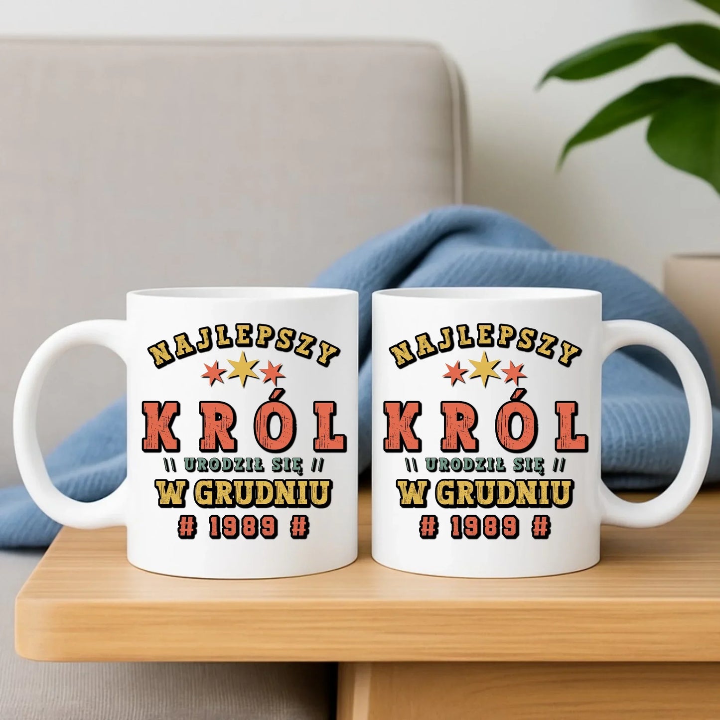 Najlepszy Król urodził się w (miesiąc, rok) | Zestaw poduszka i kubek na urodziny U26 - StoryCups.pl