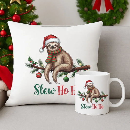 Leniwiec slow ho ho | Świąteczny zestaw poduszka i kubek BN92 - StoryCups.pl