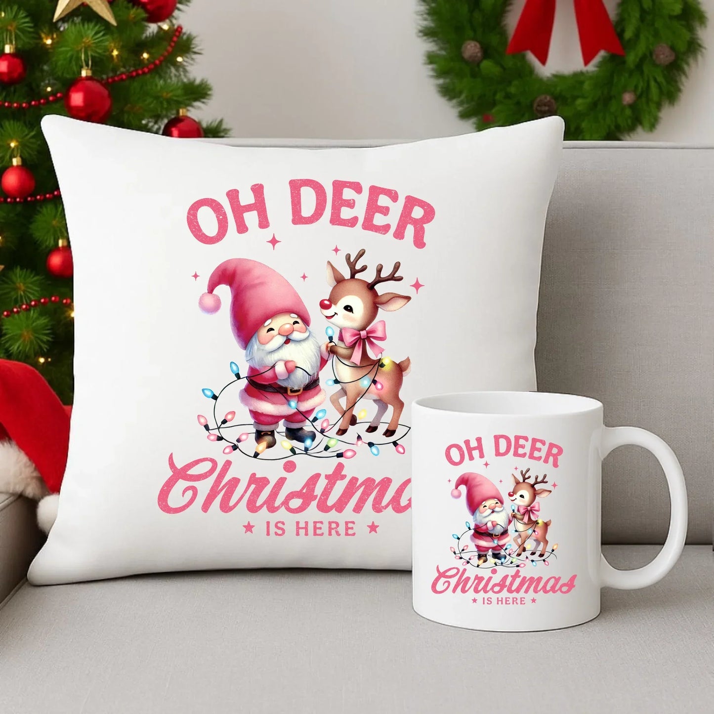 Oh deer Christmas is here | Zestaw poduszka i kubek na święta BN59 - StoryCups.pl
