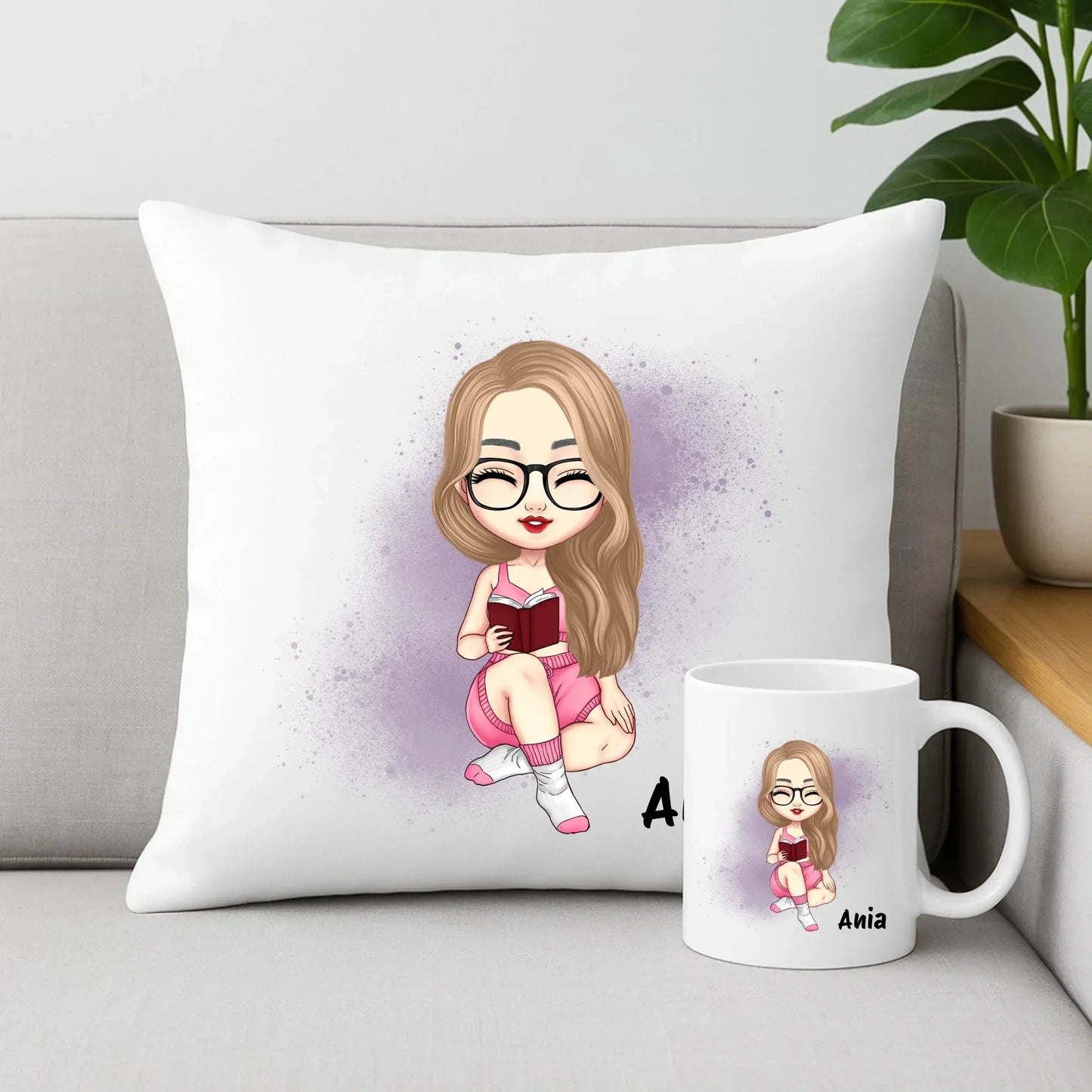 Zestaw poduszka i kubek dla miłośniczki książek personalizowana postać imię DZ04 - StoryCups.pl