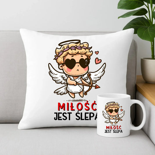 Miłość jest ślepa | Zestaw poduszka i kubek W48 - StoryCups.pl