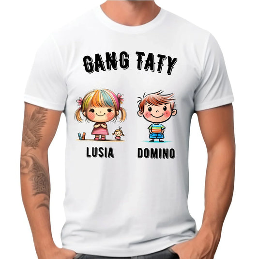 Gang Taty | Personalizowana biała koszulka dla taty z imionami dzieci DT09 - StoryCups.pl