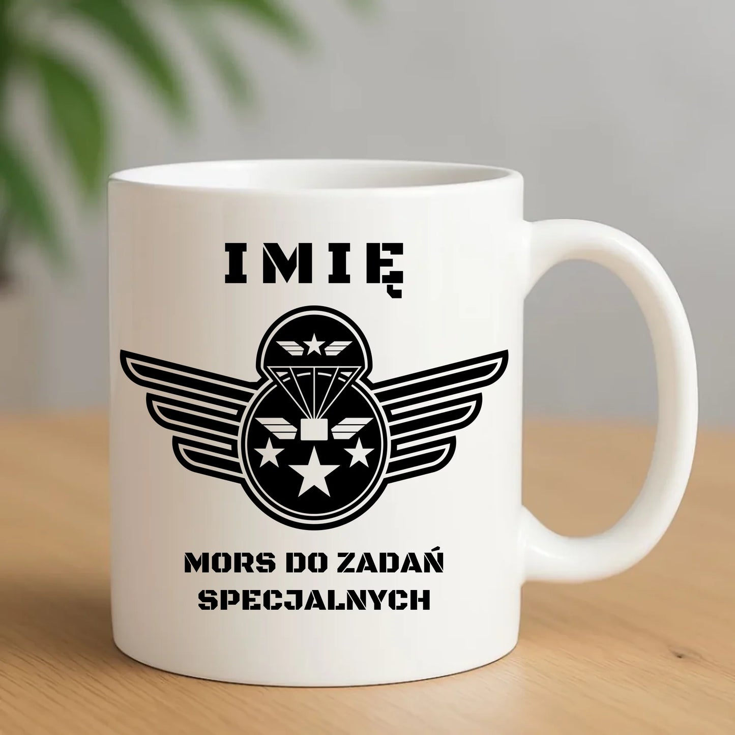 Ceramiczny biały kubek z nadrukiem na prezent