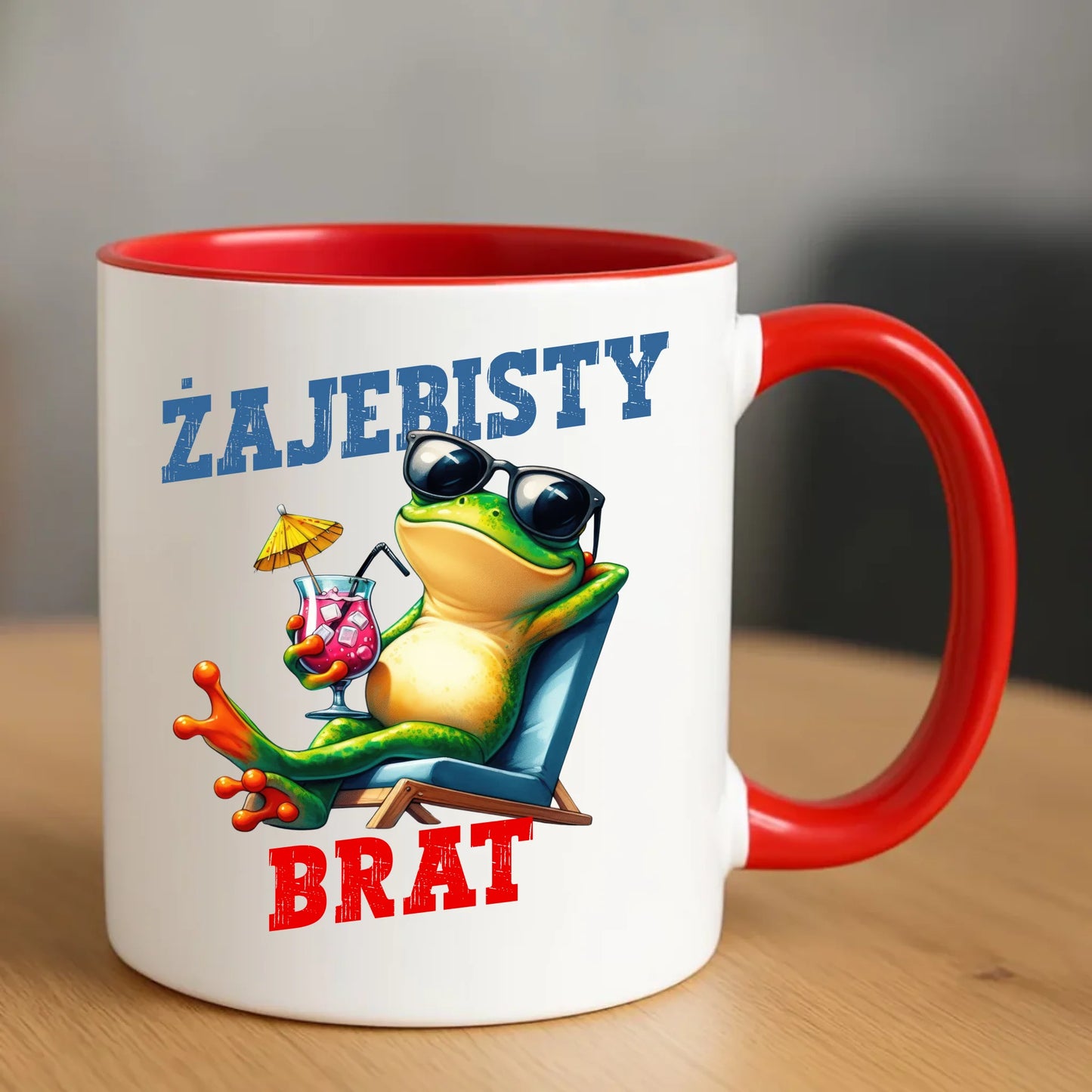 Ceramiczny czerwony kubek z nadrukiem na prezent