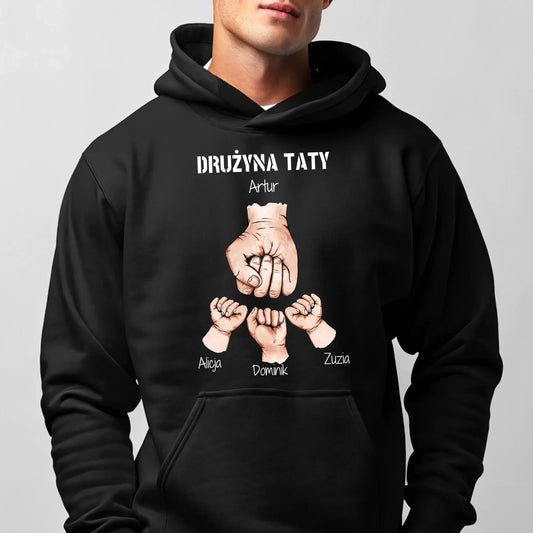 Drużyna Taty | Personalizowana bluza z kapturem dla taty z imionami dzieci DT01 - StoryCups.pl