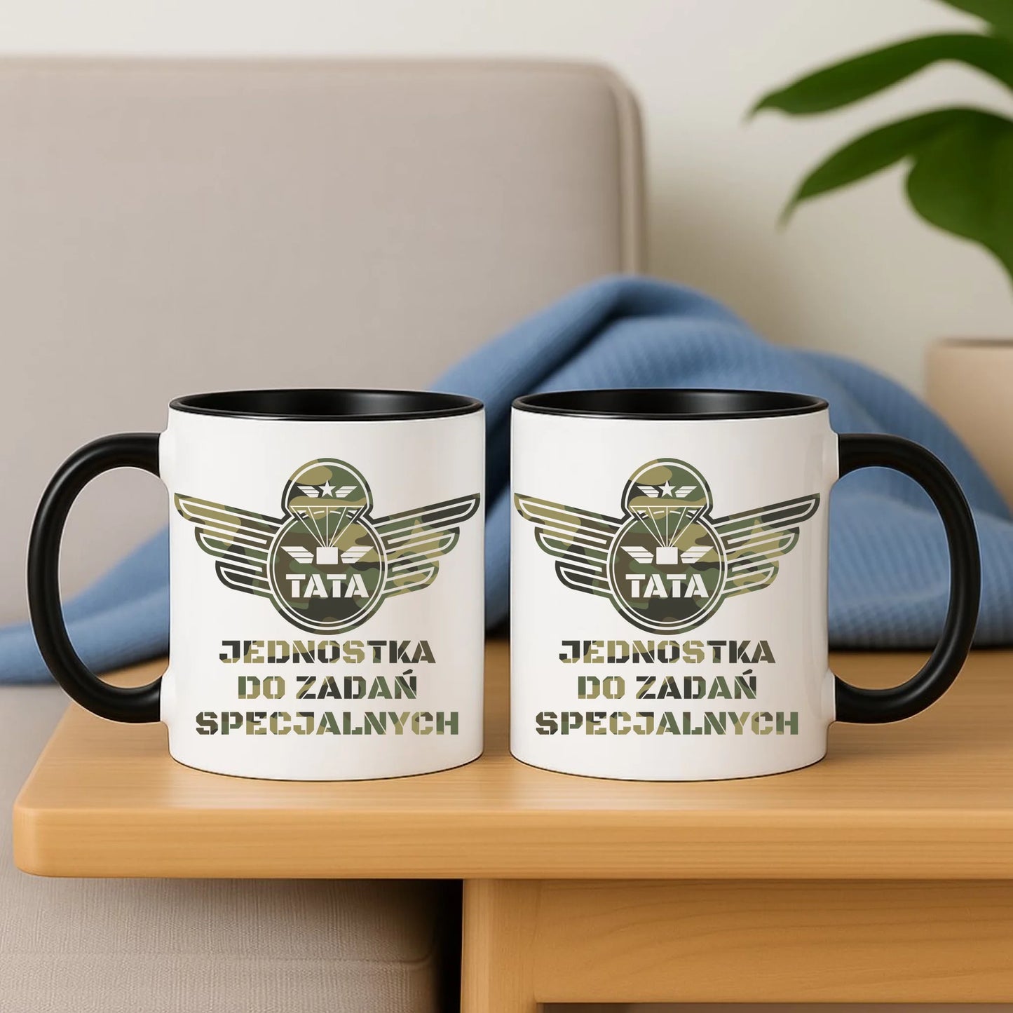 Czarny kubek z nadrukiem dla taty praktyczny prezent Dzień Ojca urodziny