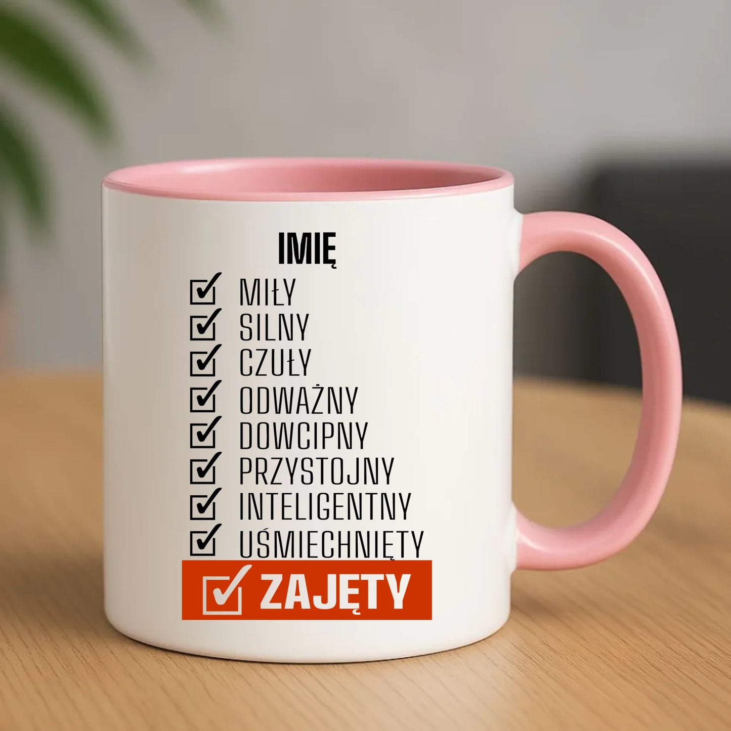 Różowy kubek na jaja na Dzień Chłopaka