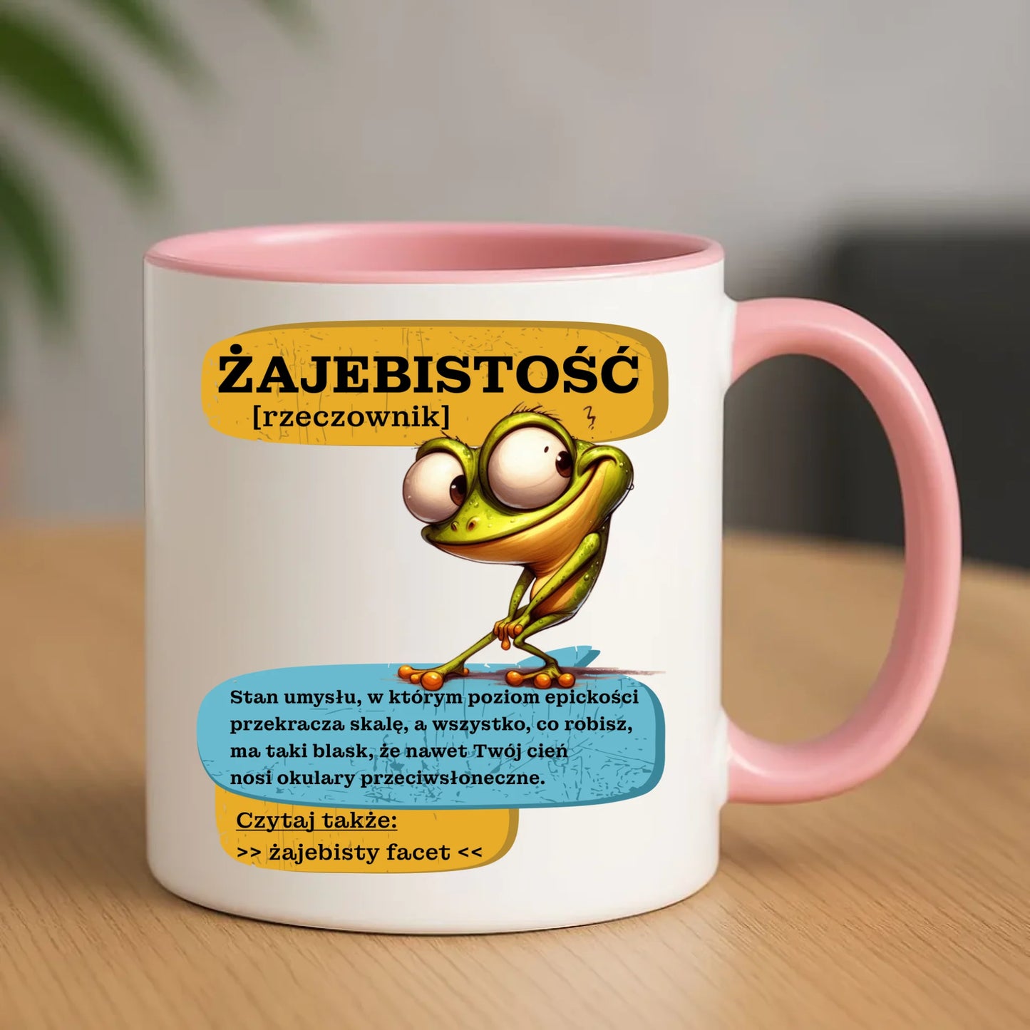 Różowy kubek na jaja na Dzień Chłopaka