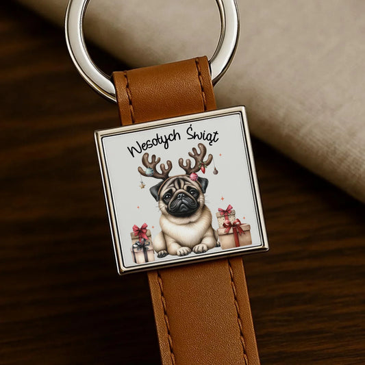 Mops Wesołych Świąt | Świąteczny brelok BN91 - StoryCups.pl