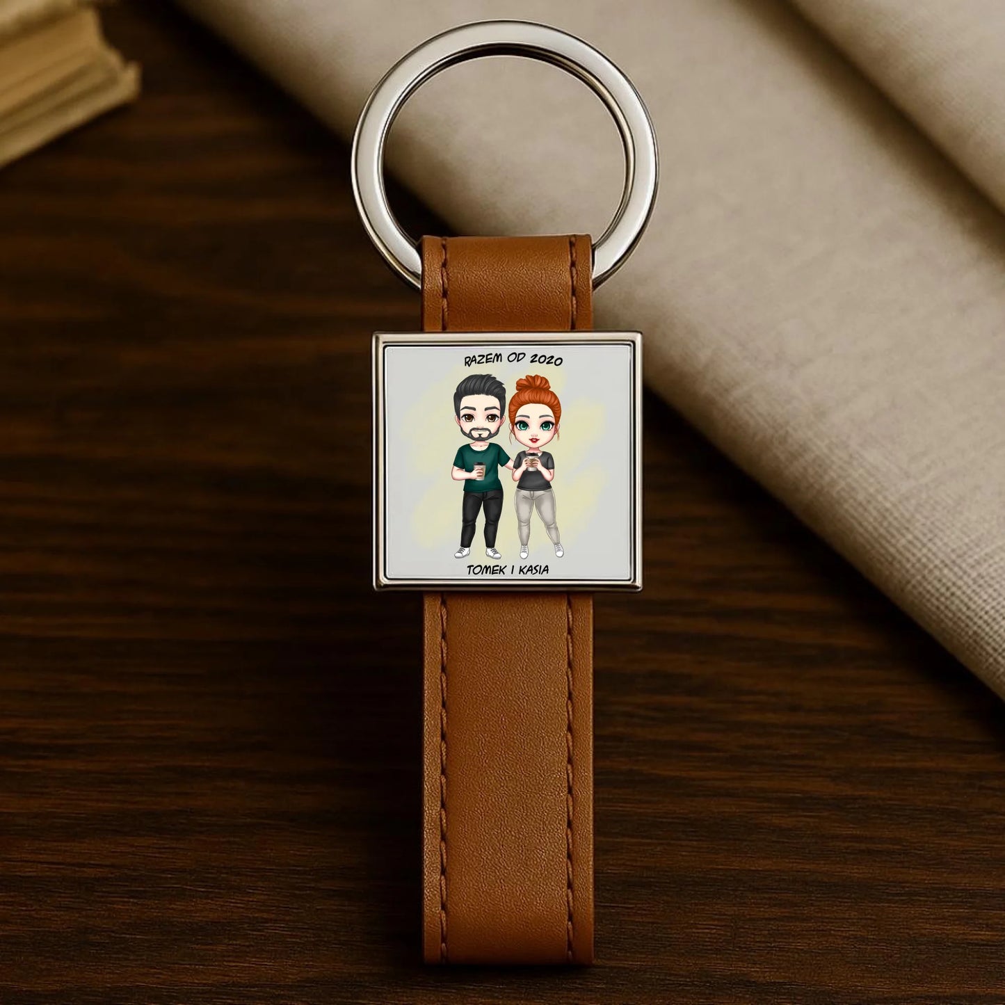 Brelok - prezent dla par zakochanych - personalizowany W01 - StoryCups.pl