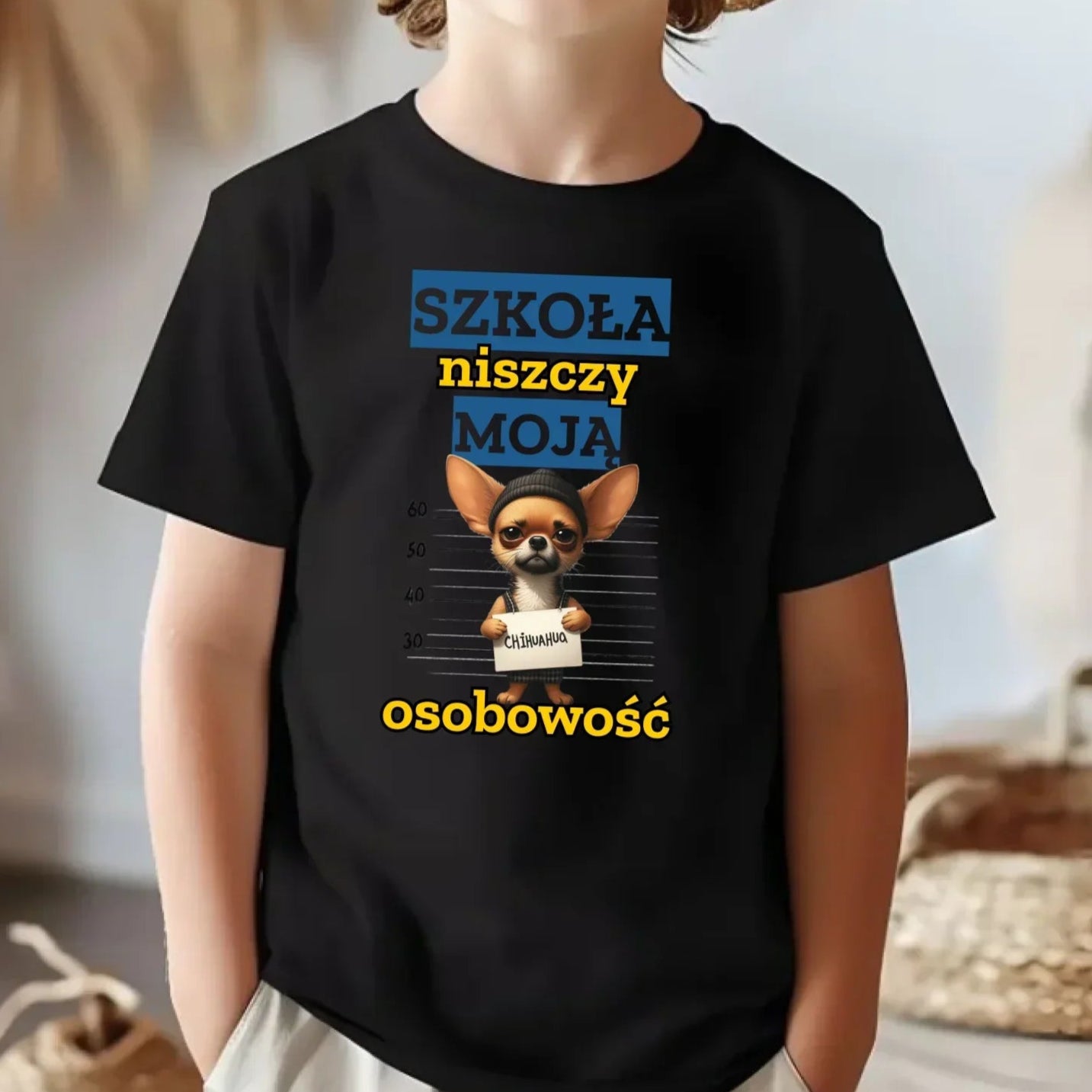 Koszulka dziecięca szkolna - Szkoła niszczy moją osobowość - Chihuahua SZ19 - StoryCups.pl