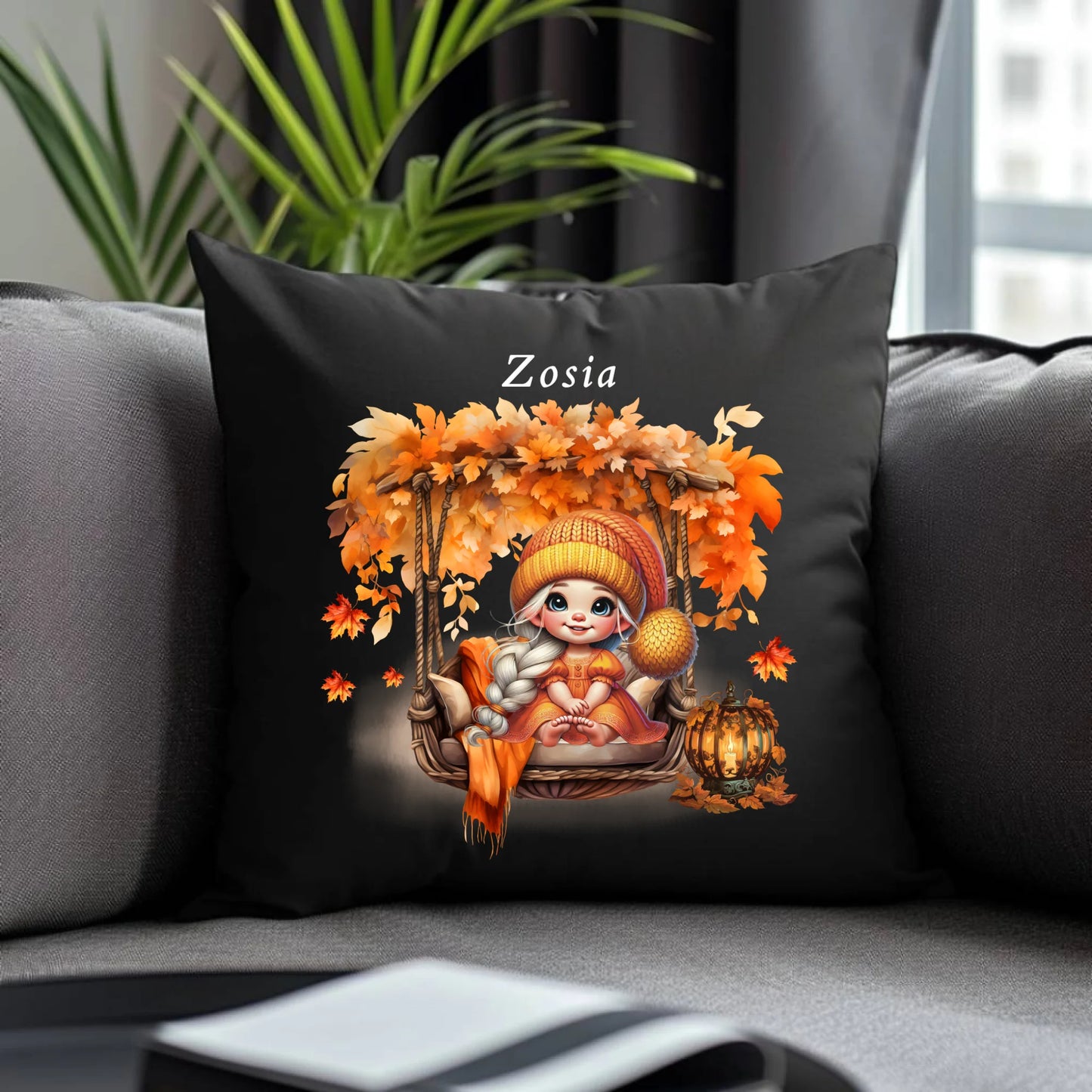 Poduszka dekoracyjna jesieniara - Dziewczynka z liśćmi - personalizowana JS17 - StoryCups.pl