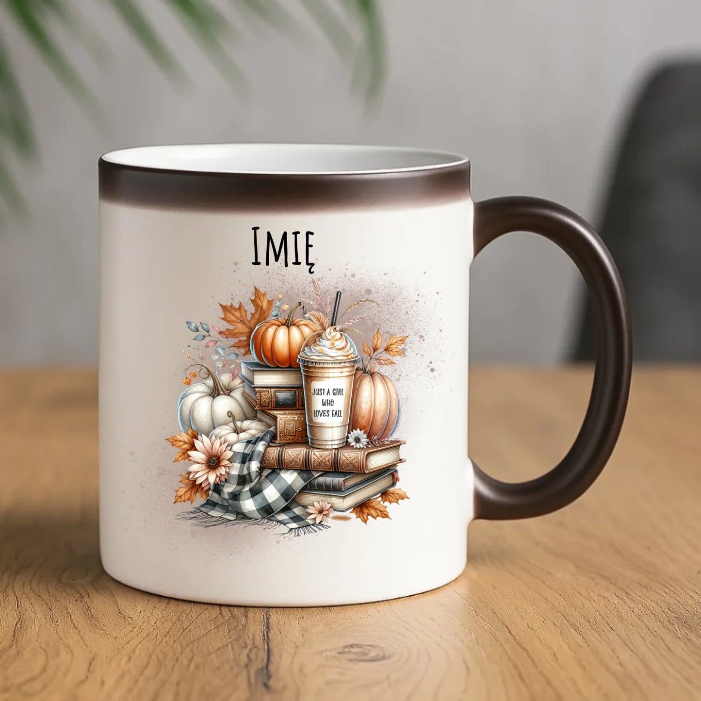 Kubek magiczny jesienny - Książkara - personalizowany JS14 - StoryCups.pl