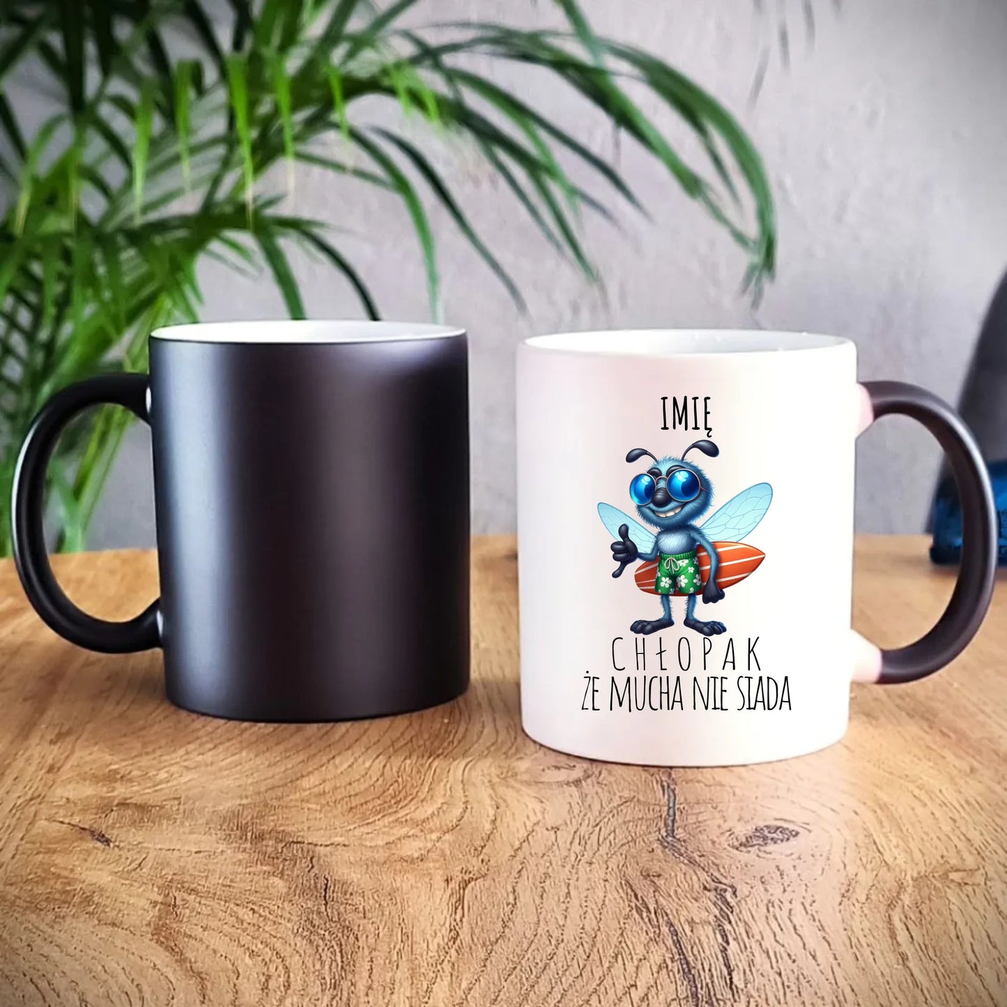 Kubek magiczny - prezent dla chłopaka - Chłopak, że mucha nie siada essa - personalizowany DCH29 - StoryCups.pl