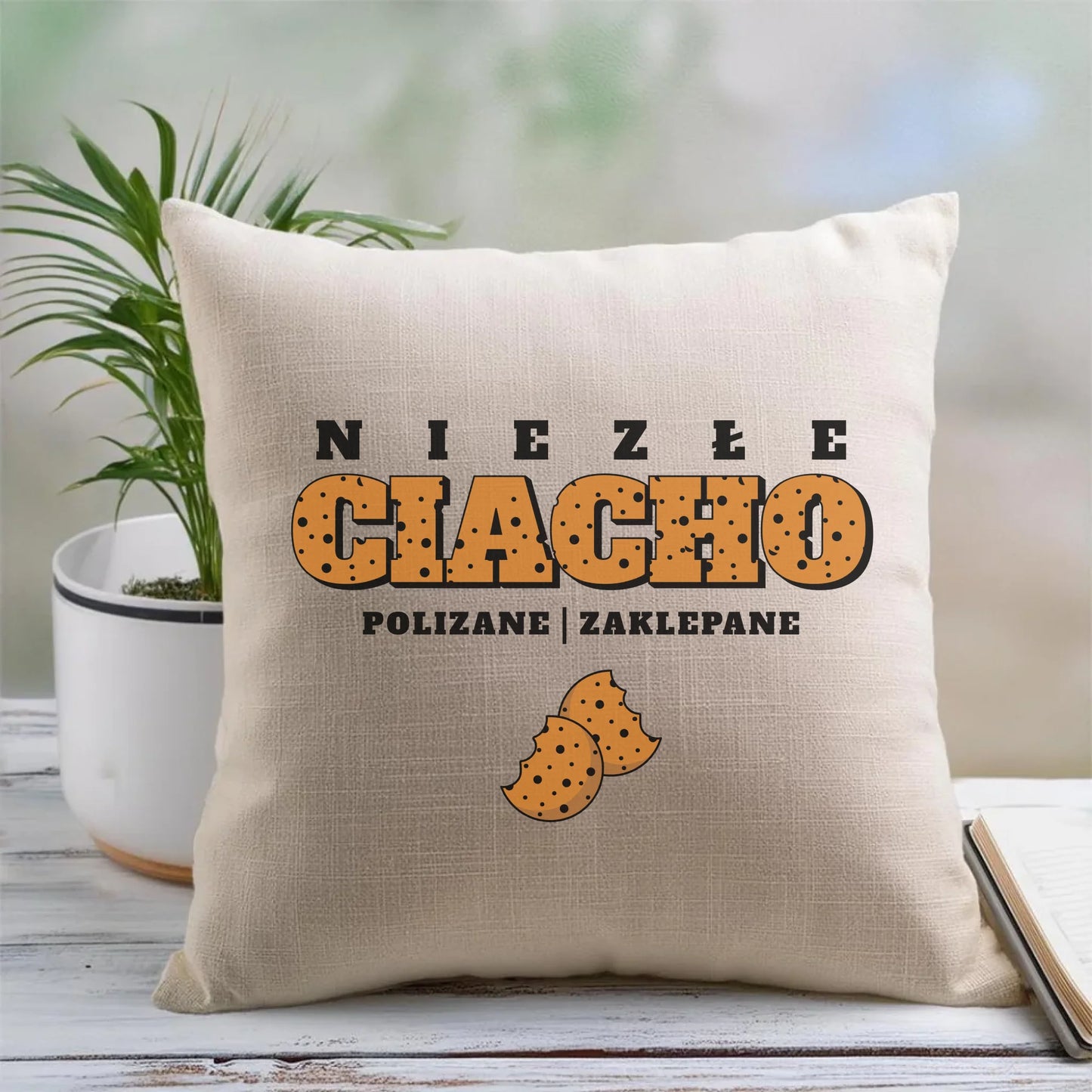 Poduszka - prezent dla chłopaka męża - Niezłe ciacho polizane zaklepane DCH30 - StoryCups.pl