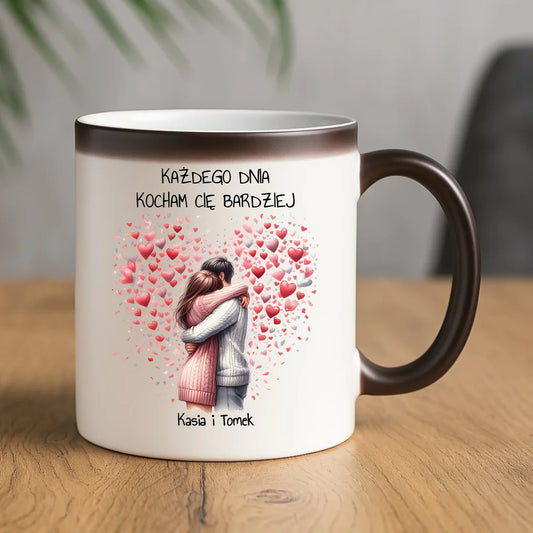 Kubek magiczny dla par - prezent dla dziewczyny i chłopaka - Kocham Cię - personalizowany W09 - StoryCups.pl