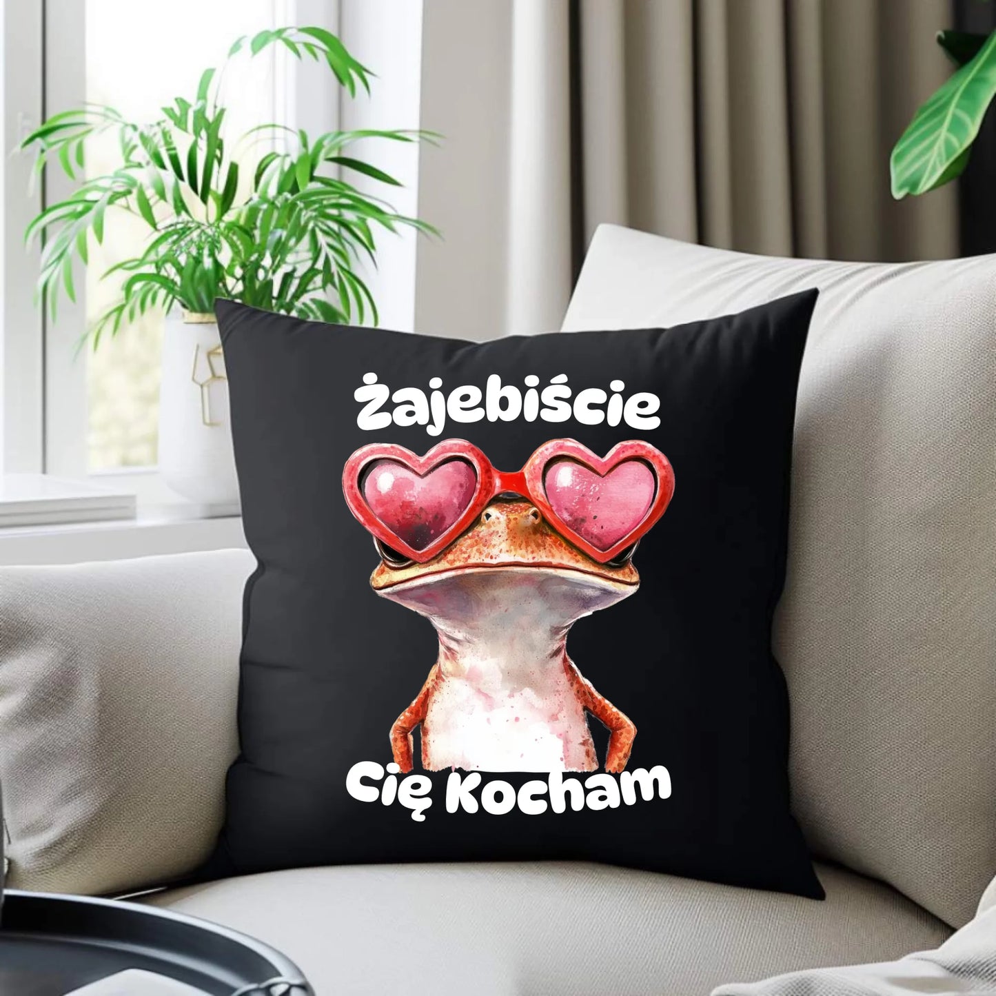 Poduszka dekoracyjna z żabą - Żajebiście Cię Kocham W17 - StoryCups.pl