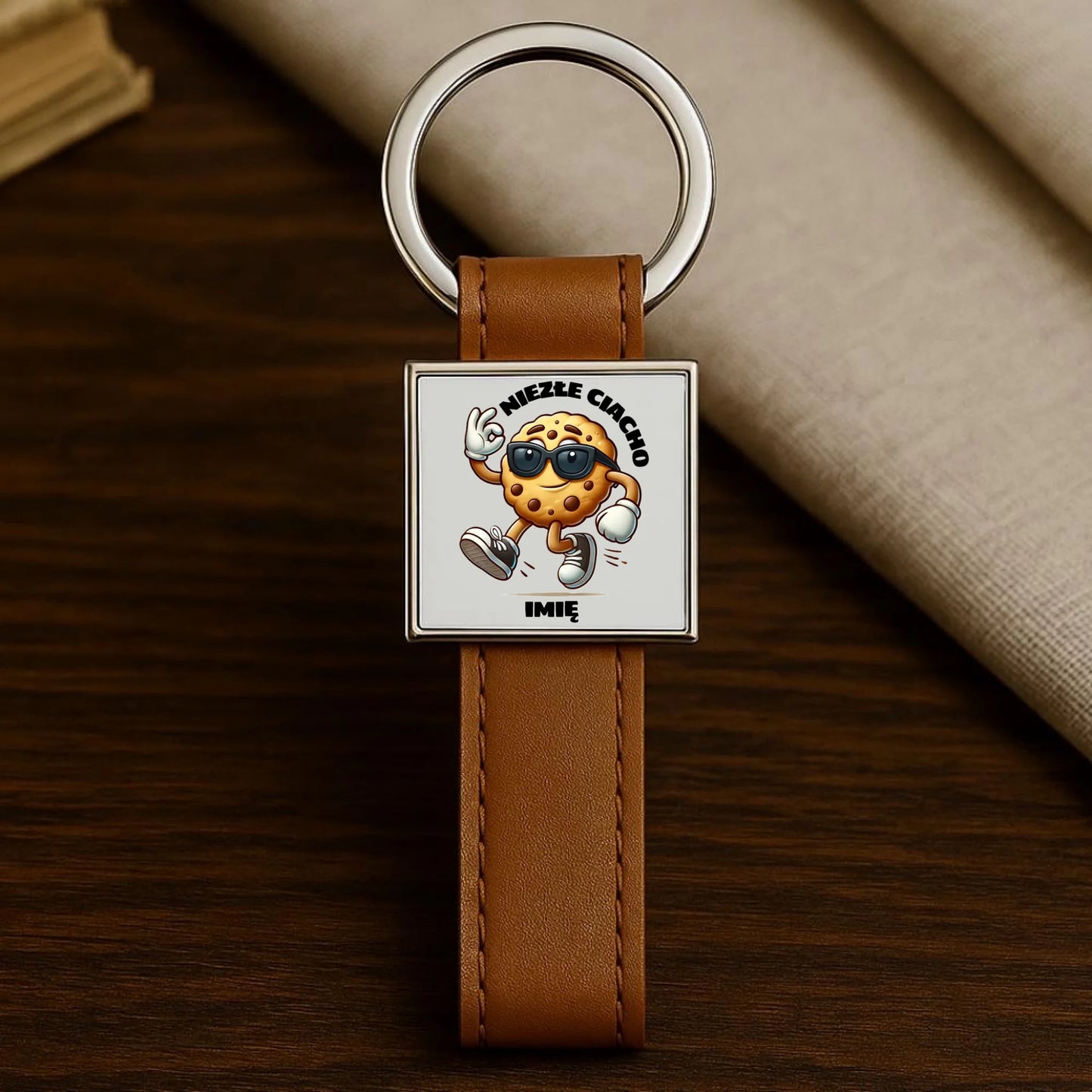 Brelok - Niezłe ciacho - personalizowany DCH31 - StoryCups.pl