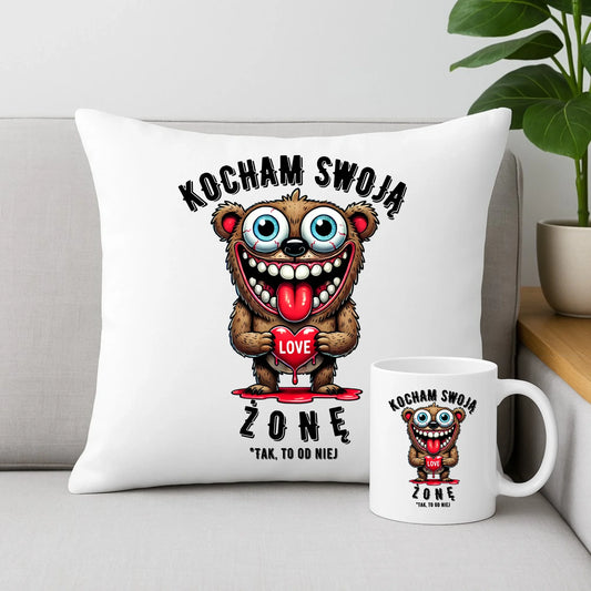 Zestaw poduszka i kubek - prezent dla męża - Kocham swoją żonę W23 - StoryCups.pl