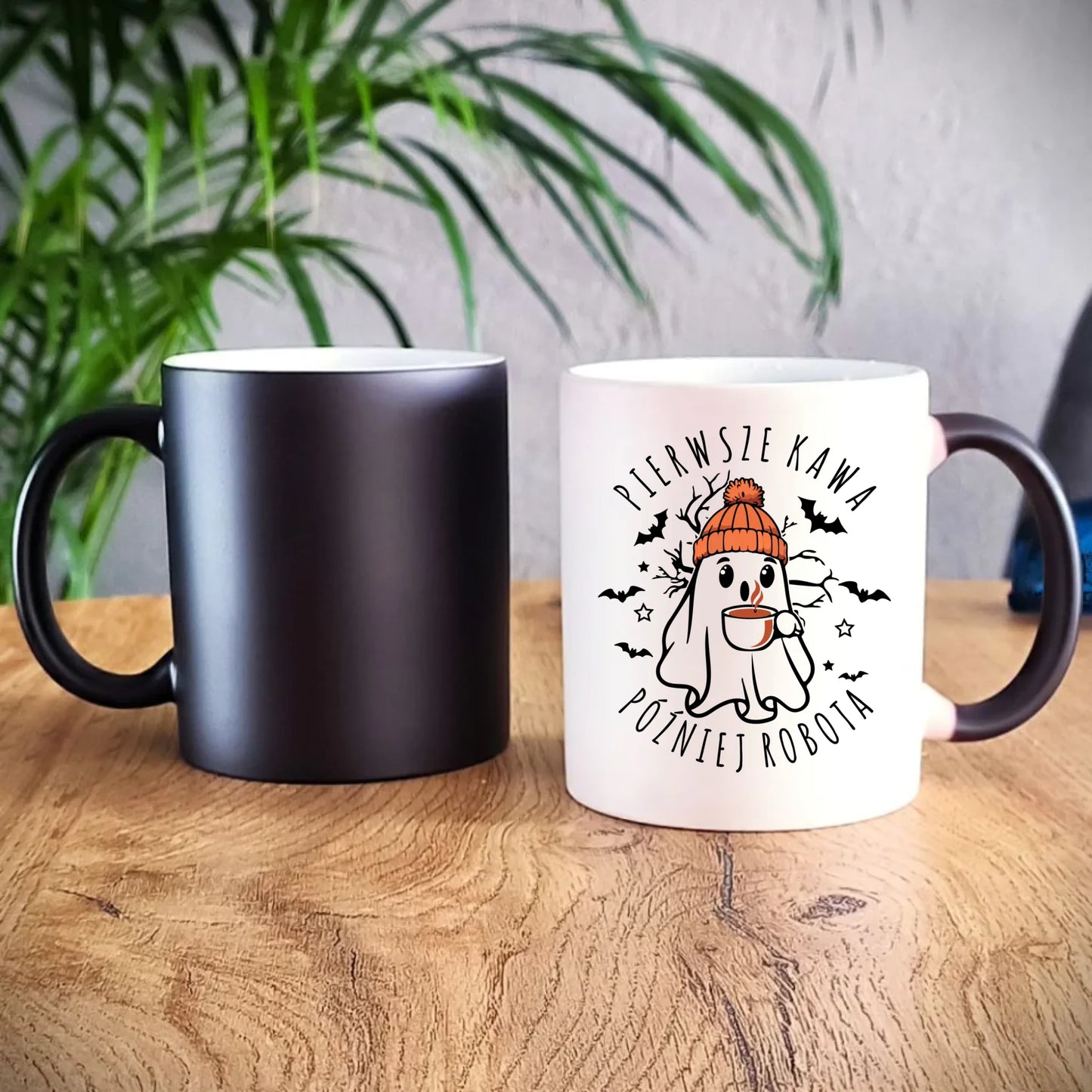 Kubek magiczny na Halloween - Duch z kawą - Pierwsze kawa później robota HL01 - StoryCups.pl