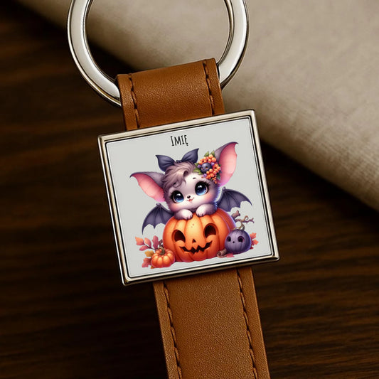 Brelok halloweenowy - Słodki nietoperz z dynią - personalizowany HL08 - StoryCups.pl